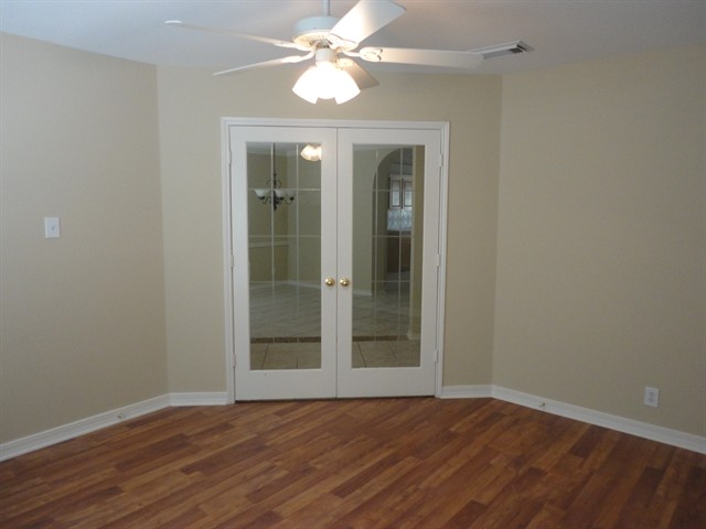 Building Photo - 26111 Upton Creek