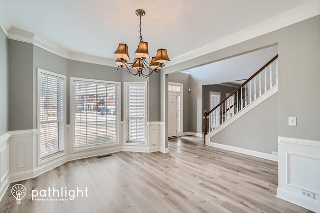 Building Photo - 301 Little Gem Court