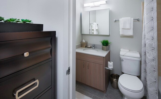 Building Photo - 20 W Division St