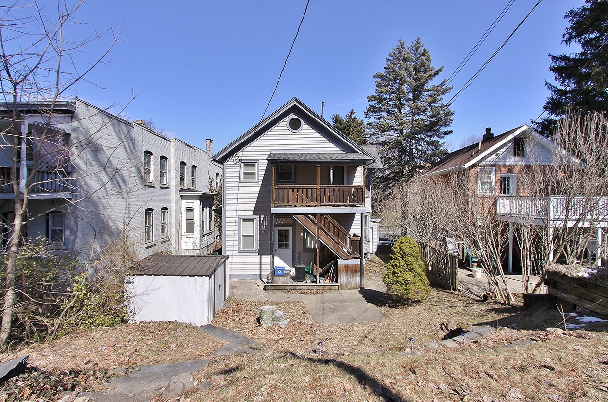 249 Broadway Unit 2, Kingston, NY 12401 Apartment for Rent in