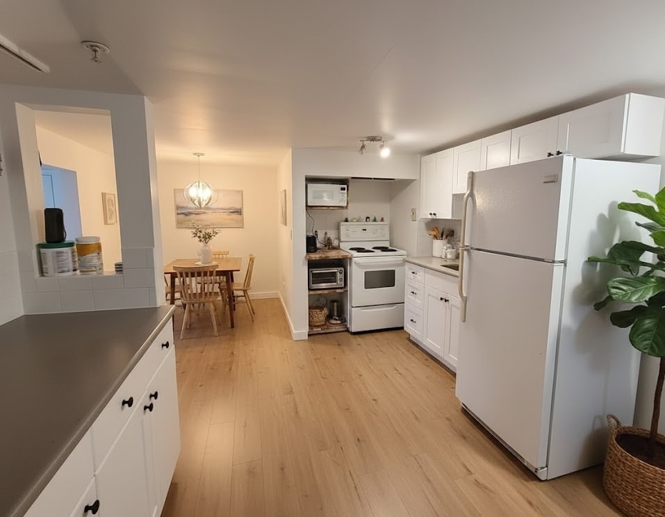 Photo du bâtiment - 614 14th Av E