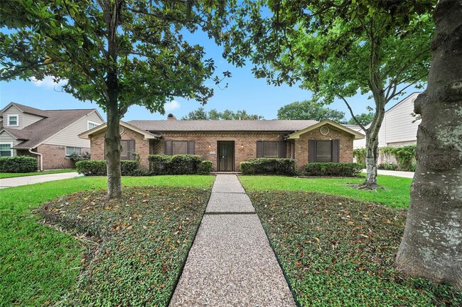 10614 Valley Forge Dr, Houston, TX 77042 - House for Rent in Houston ...