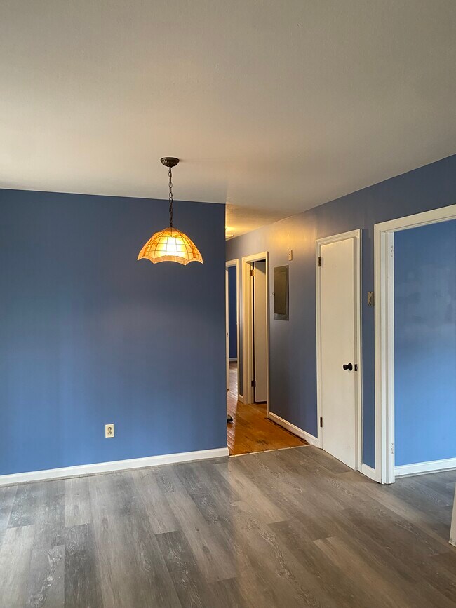 Building Photo - 1926 Corrinna St