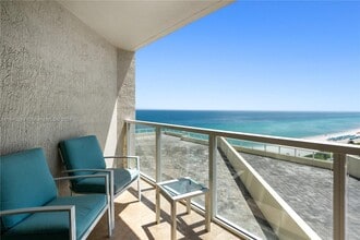 Building Photo - 16699 Collins Ave