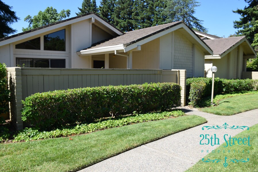 Foto principal - 229 Hartnell Pl