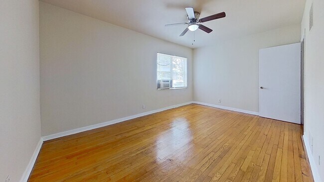 Foto del edificio - Cute and Charming Apartment in St. Nicholas