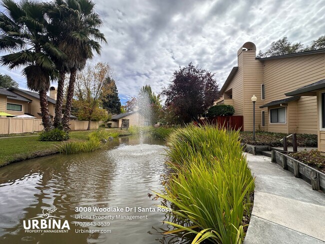 Foto del edificio - 3008 Woodlake Dr