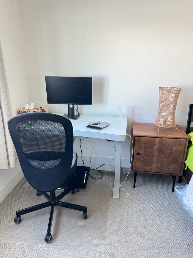 Foto del edificio - 45079 Insight St