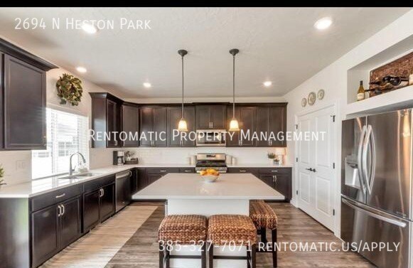 Foto del edificio - 2694 N Heston Park