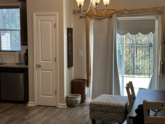 Foto del edificio - 4767 Beacon Ridge Ln