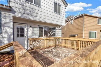 Building Photo - 17636 Hoyt Pl