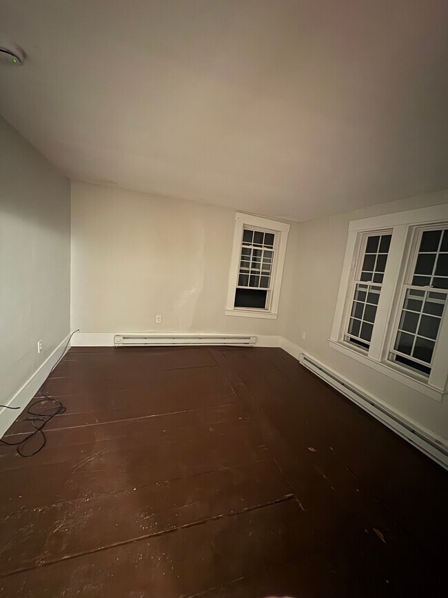 Foto del edificio - 546 Canaan St