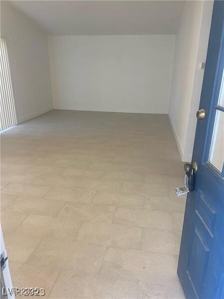 Foto del edificio - 7320 Empress Dr