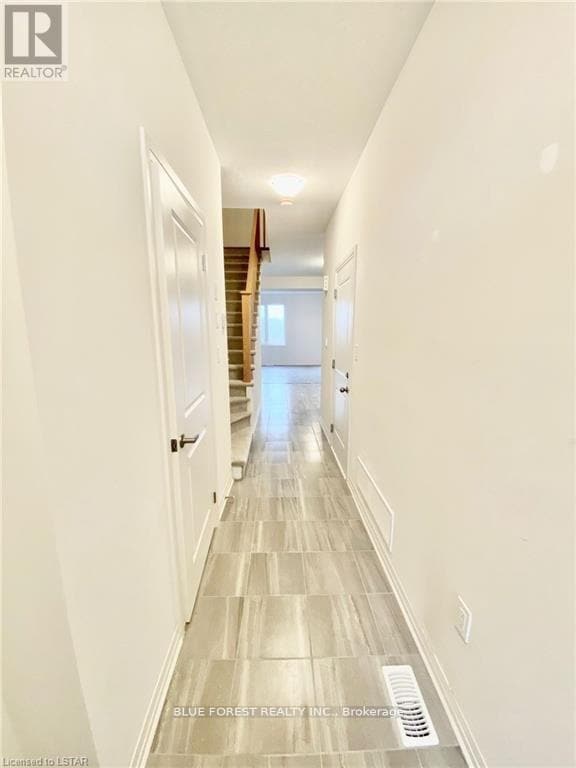 Building Photo - 34 Middleton St