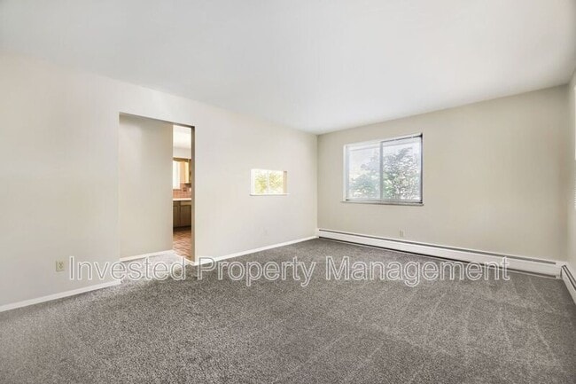 Building Photo - 1142 W Ida Ave