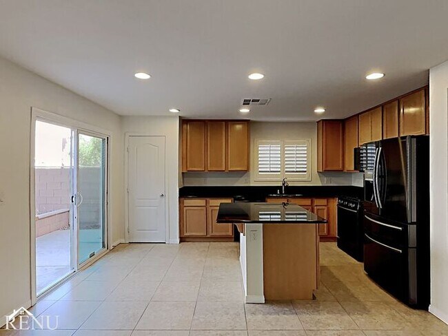 Foto del edificio - 8670 Bella Sparkle Ave