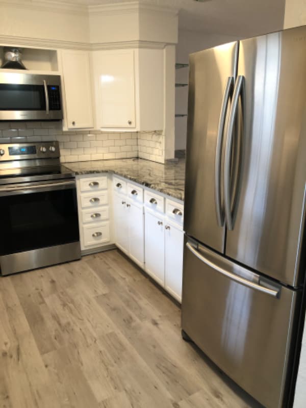 Building Photo - 4445 Cedar Pass Dr