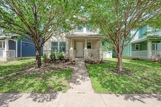 Building Photo - 1508 Big Bend Dr