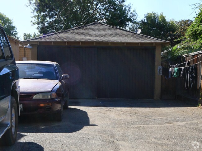 Foto del edificio - 301 E Morris Ave