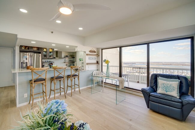 Building Photo - 3101 Boardwalk