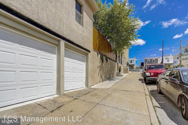 Foto del edificio - 5 br, 4.5 bath House - 4136 Manayunk Avenue,