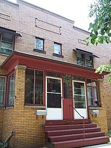 Building Photo - 1309 W 93rd St