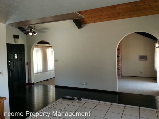 Foto del edificio - 6217 Quail Dr