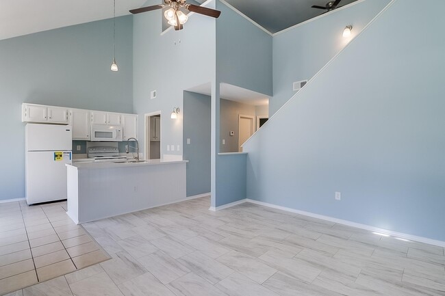 Building Photo - 1714 James Buchanan Dr