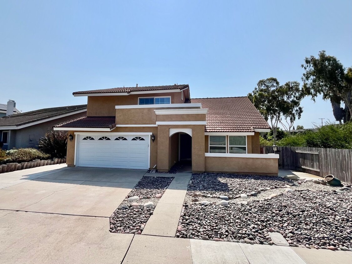 Primary Photo - Beautiful 4B 2.5BA home in Chula Vista