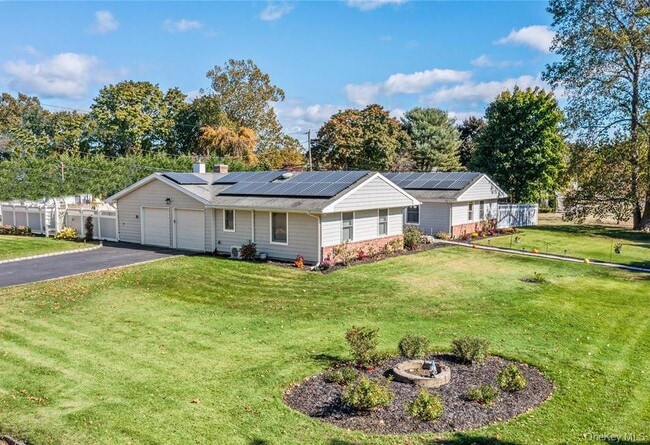 Building Photo - 11 Onyx Dr