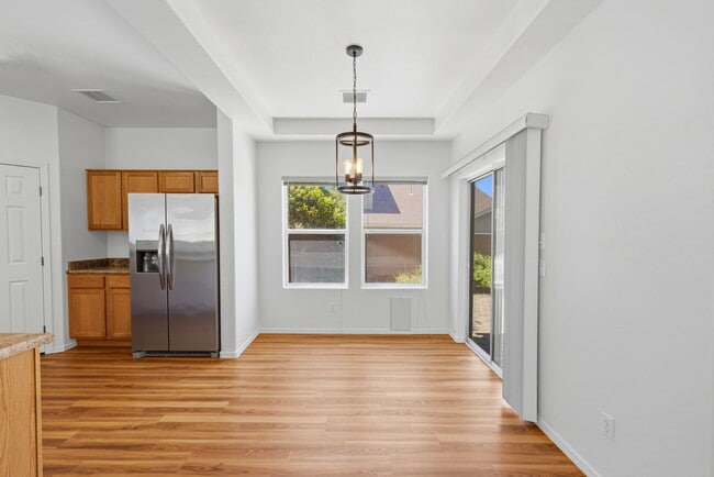 Building Photo - 12683 E Viento St