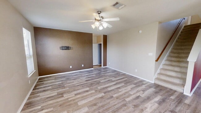 Building Photo - Elevate Your Lifestyle in Copperas Cove!