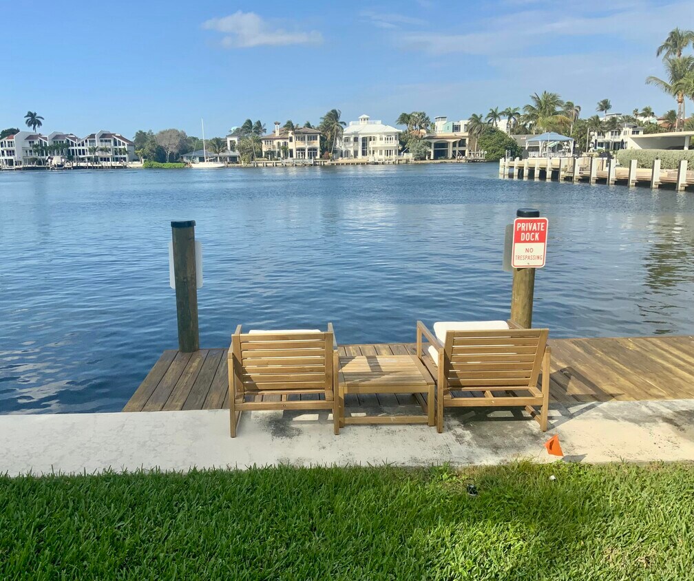 Foto principal - 414 Seasage Dr