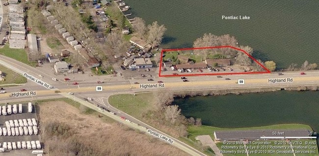 Aerial Photo - Lakefront Apartments
