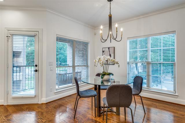 Building Photo - 3421 Normandy Ave