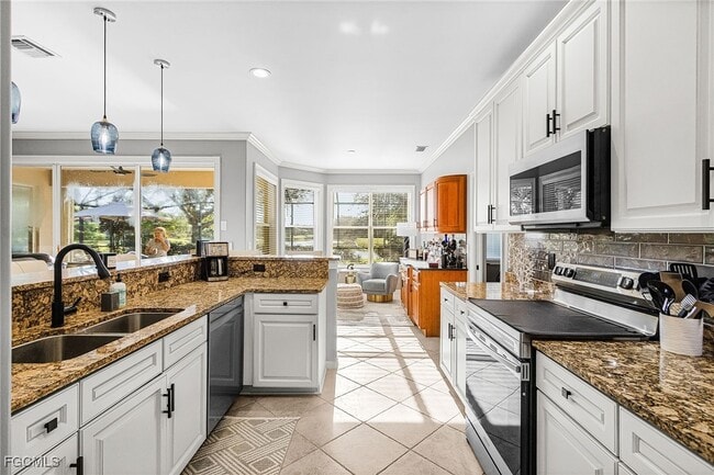 Foto del edificio - 13100 Seaside Harbour Dr