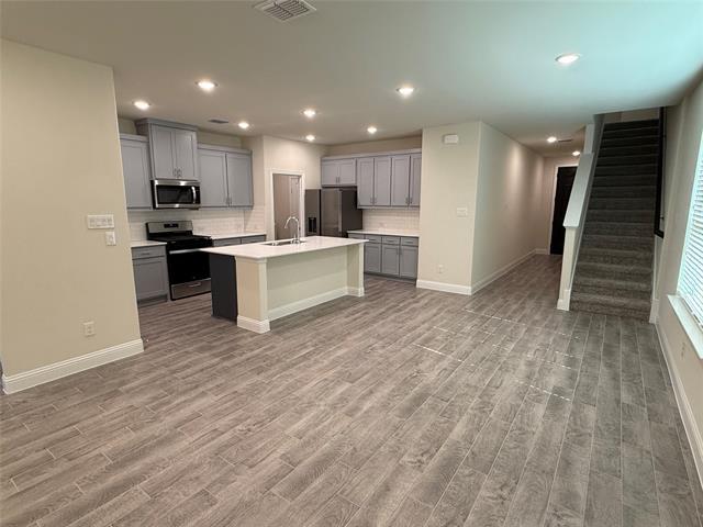 Foto del edificio - 801 Portina Dr