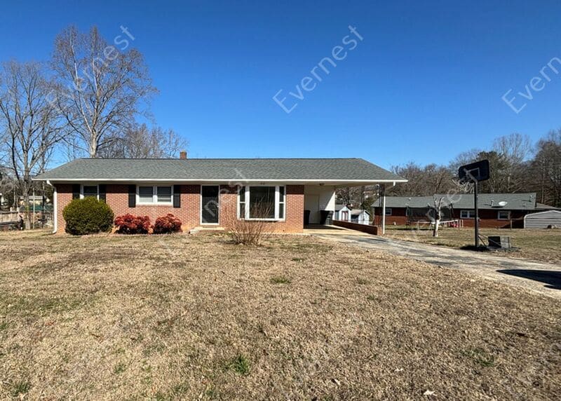 412 W Buckoak St, Stanley, NC 28164 House Rental in Stanley, NC