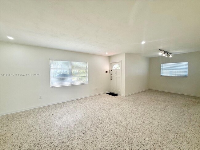 Foto del edificio - 2671 SW 118th Ct