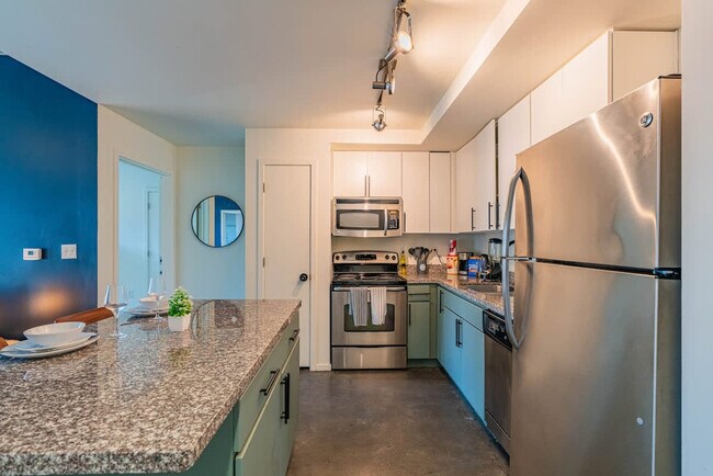 Foto del edificio - 333 E Roosevelt St