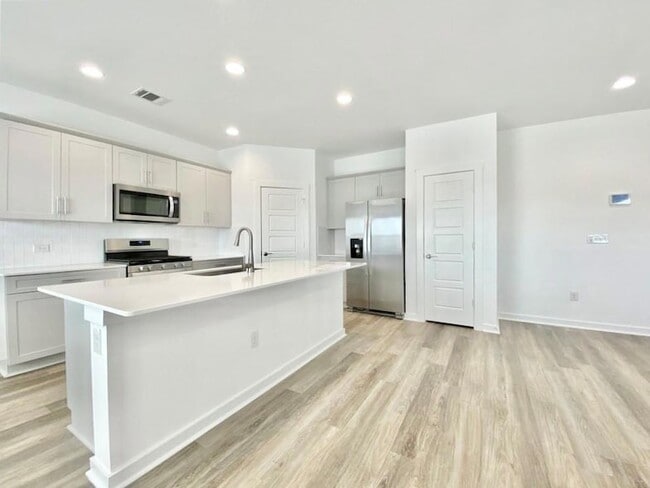 Building Photo - 1837 Bonham Ln