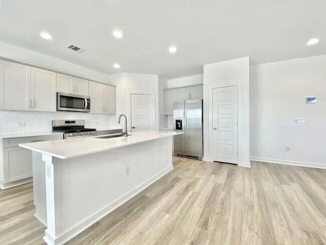 Foto del edificio - 1837 Bonham Ln