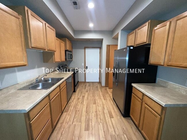 Building Photo - 8601 Westown Pkwy