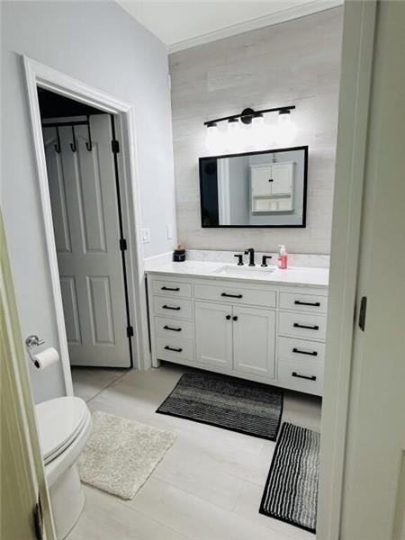 Foto del edificio - 2046 Alta Meadows Ln