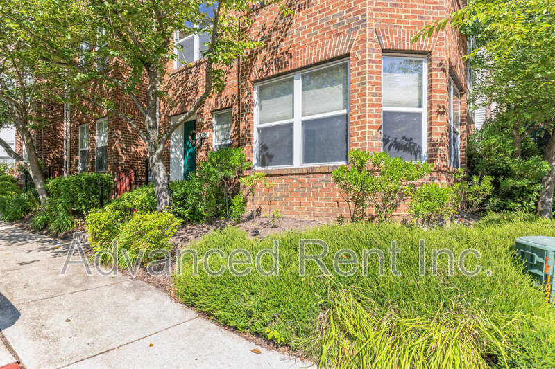 Foto principal - 10216 Pembroke Grn Pl