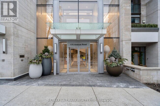 Photo du bâtiment - 170-170 Avenue Rd