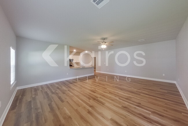 Building Photo - 13766 Willowmore Dr