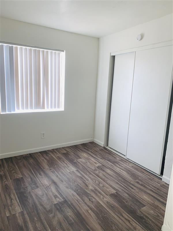 Building Photo - Move In Special $199  (Restrictions Apply)