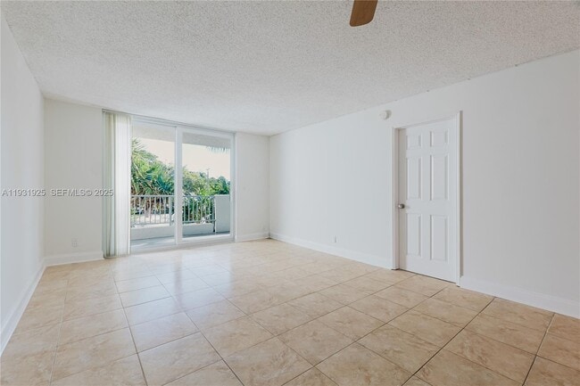 Building Photo - 1421 S Ocean Blvd