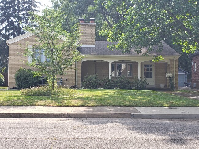 Building Photo - 508 Runnymede Ave
